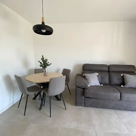 Apartment Fantastico A Primera Linea De Mar En La Rapita *